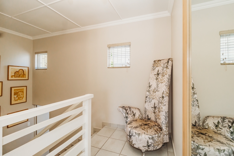 2 Bedroom Property for Sale in Dormehls Drift Western Cape